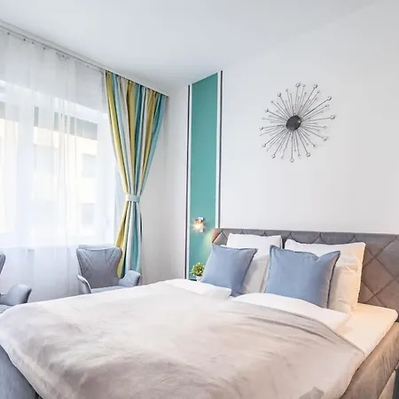 Brand New - Modern & Comfy At River * Budapest