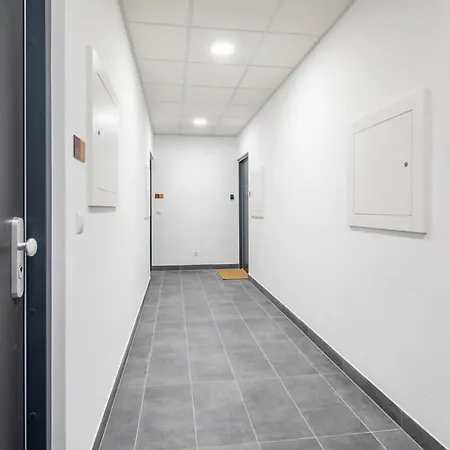 Apartment Brand New - Modern & Comfy At River