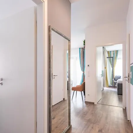 Brand New - Modern & Comfy At River